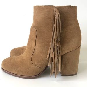 Via Spiga Niurka Suede Fringe Heeled Booties Natural Camel 10‎